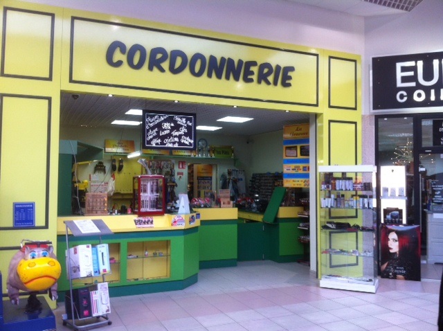 L ATELIER DU CORDONNIER